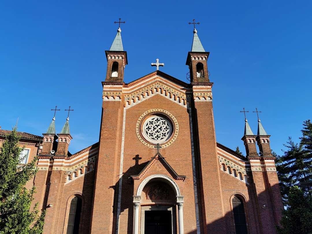 Una chiesa neogotica @ Rotonda Antonelliana